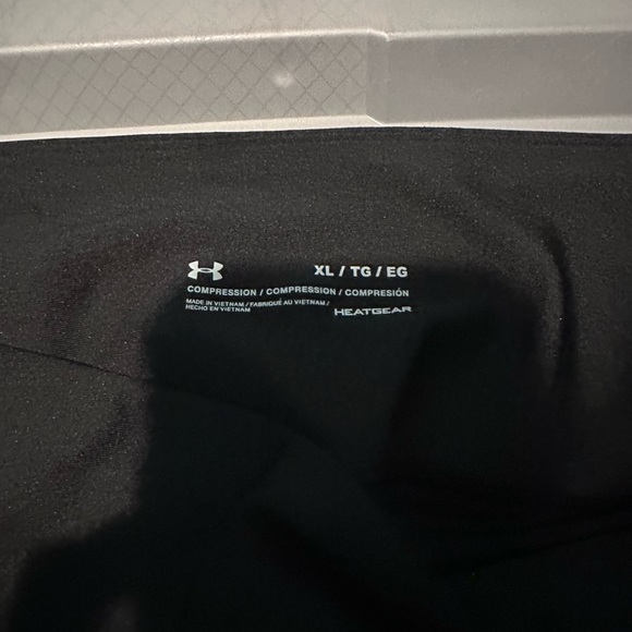 Under Armour Compression Leggings XL like New! - Picture 4 of 5